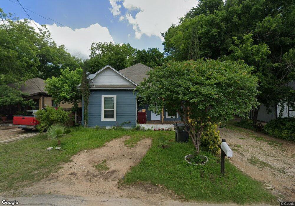 214 W Brown St, Cleburne, TX 76033 - photo 1