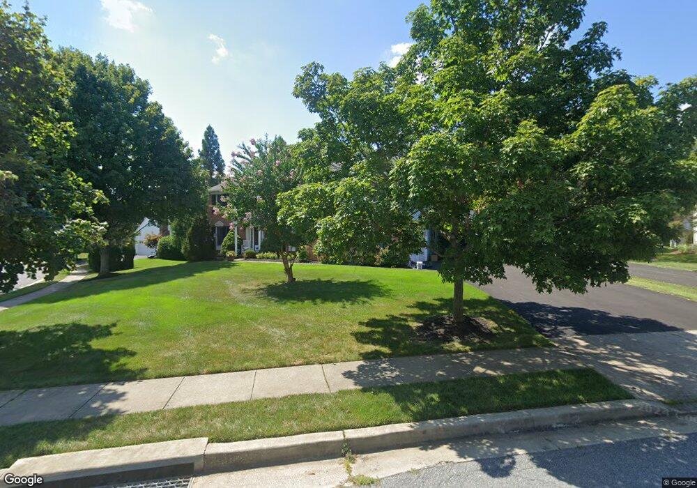 1 Spring Knoll Ct, Lutherville Timonium, MD 21093 - photo 1