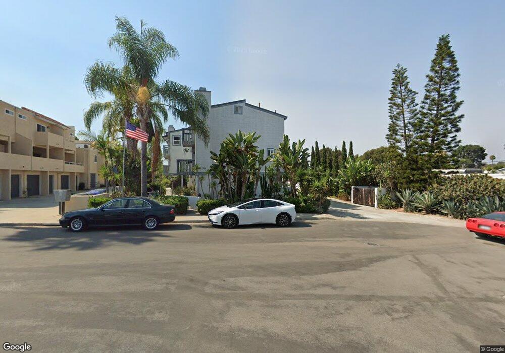 380 Hemlock Ave, Carlsbad, CA 92008 - photo 1