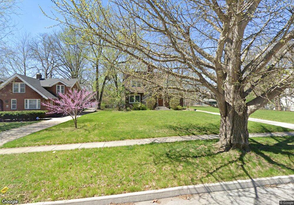 1248 43rd St, Des Moines, IA 50311 - photo 1