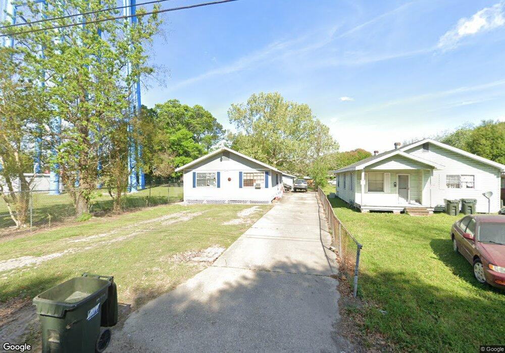 1360 Julia St, New Iberia, LA 70560 - photo 1