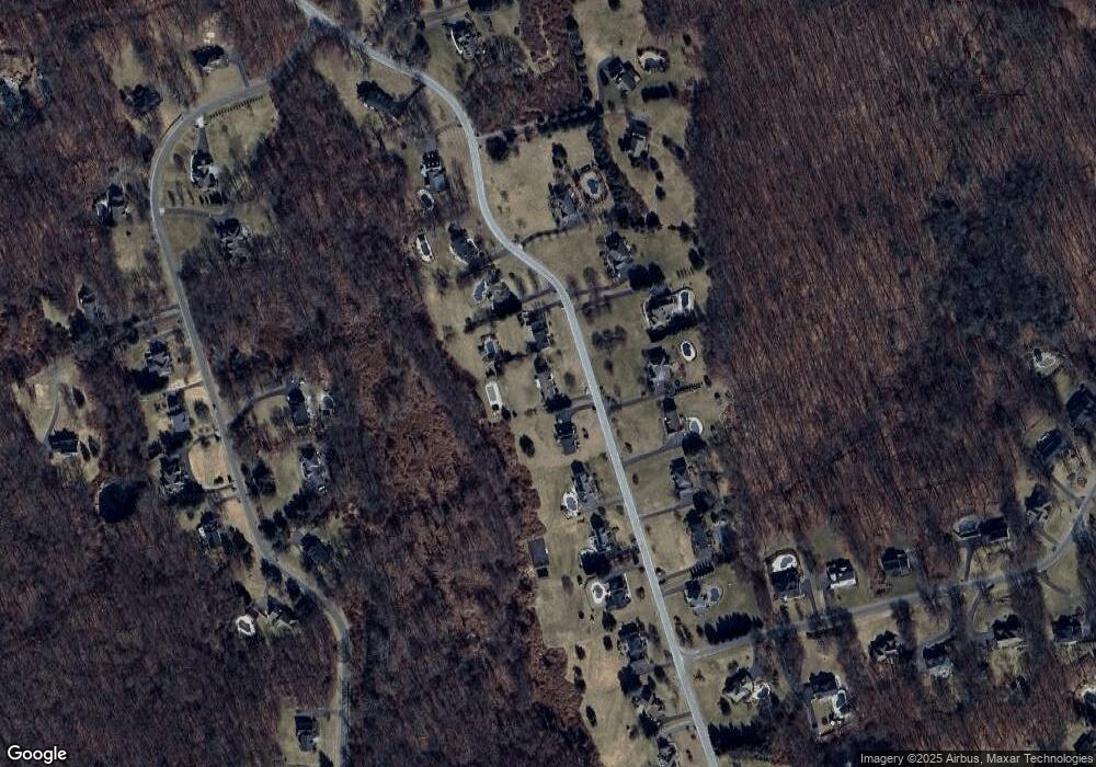 35 Charter Ridge Dr, Sandy Hook, CT 06482 - photo 1