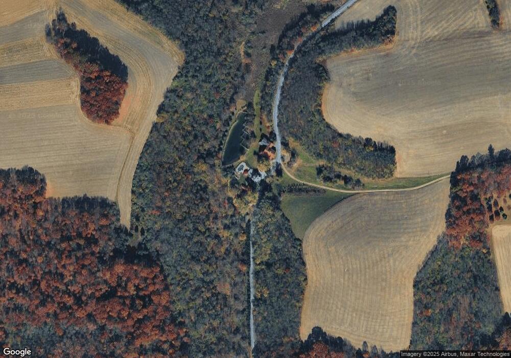 6690 Apple Butter Rd, Slatington, PA 18080 - photo 1