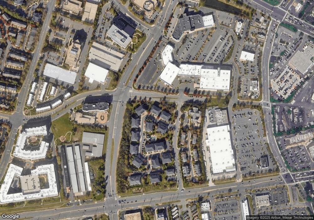 11306 Westbrook Mill Ln unit 103, Fairfax, VA 22030 - photo 1