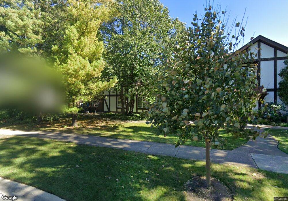 1090 Shermer Rd unit BW, Glenview, IL 60025 - photo 1