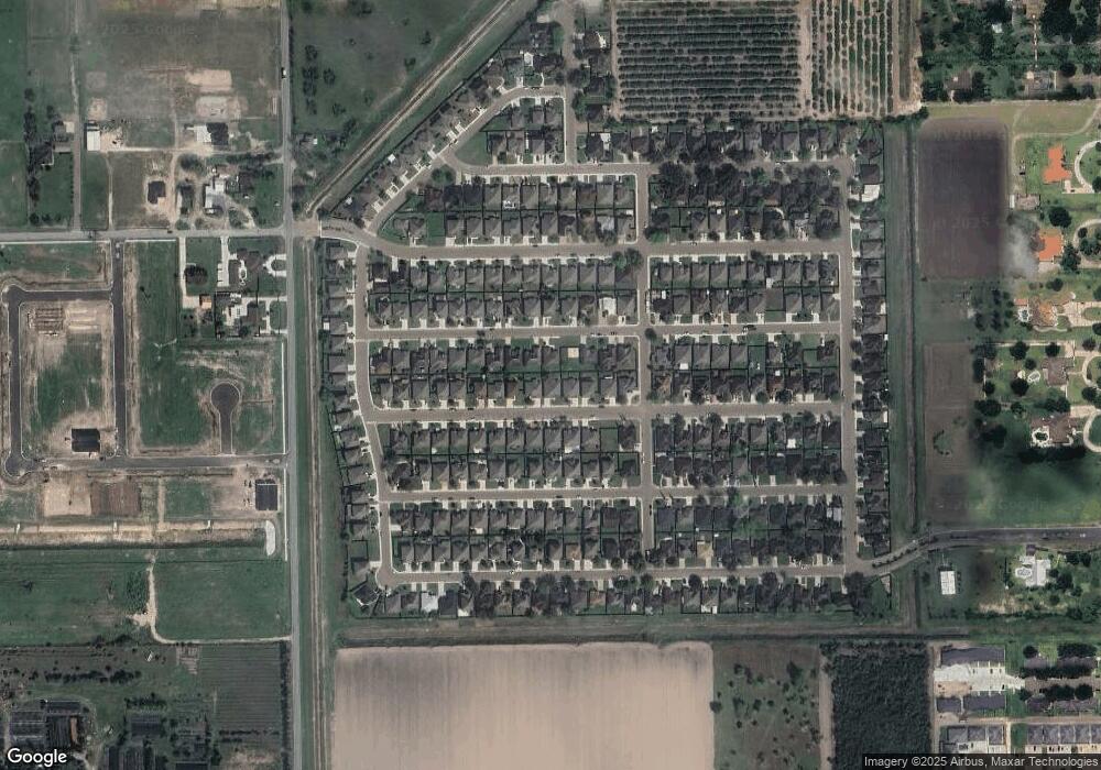 2203 W Mimosa Dr, Weslaco, TX 78596 - photo 1