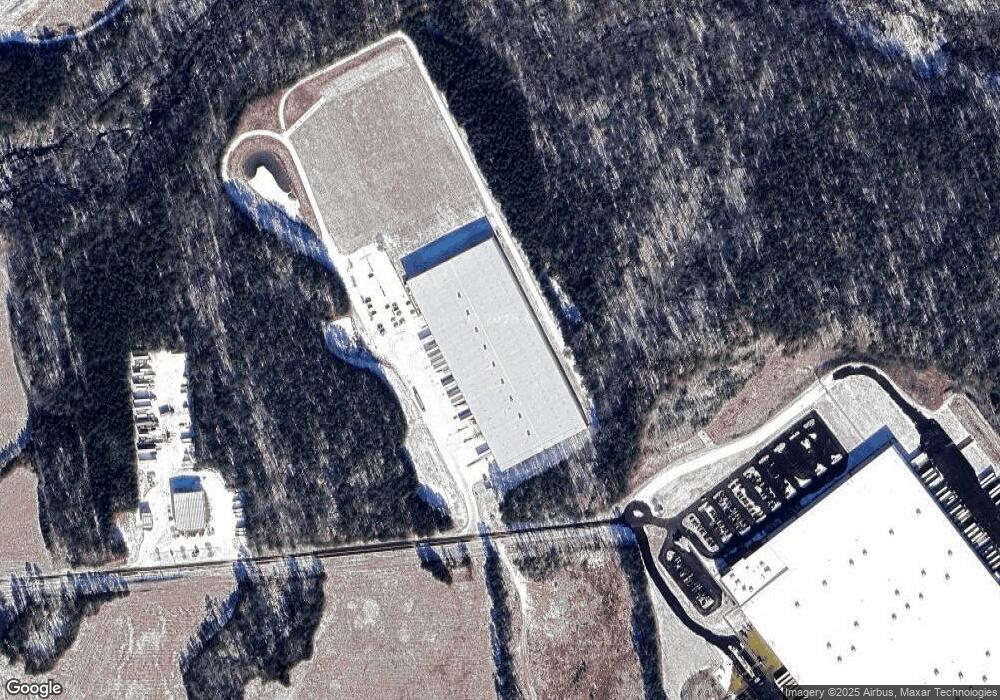 6750 Hardware Dr, Prince George, VA 23875 - photo 1