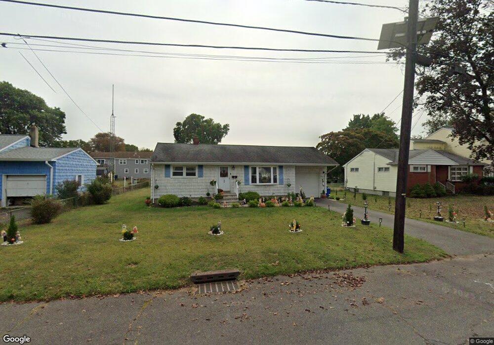 642 Lorraine Ave, Middlesex, NJ 08846 - photo 1