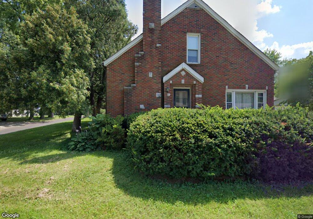 201 W Zupan St, Maryville, IL 62062 - photo 1