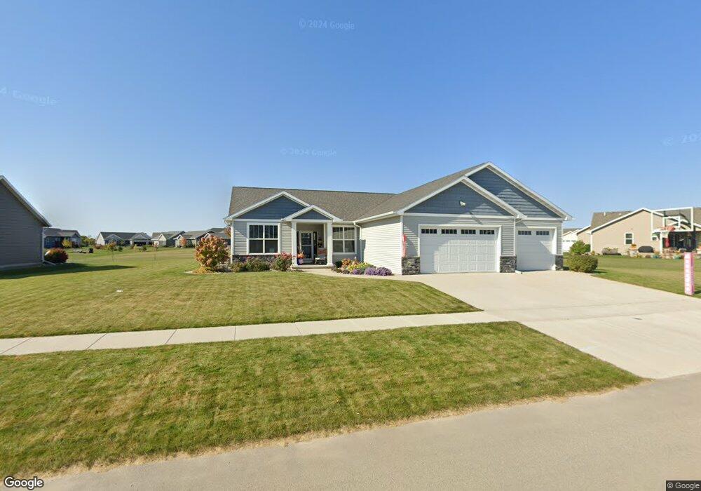 5399 N Providence Ave, Appleton, WI 54913 - photo 1