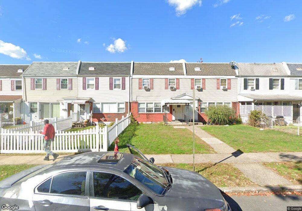 5707 Mitchell Rd, Levittown, PA 19057 - photo 1