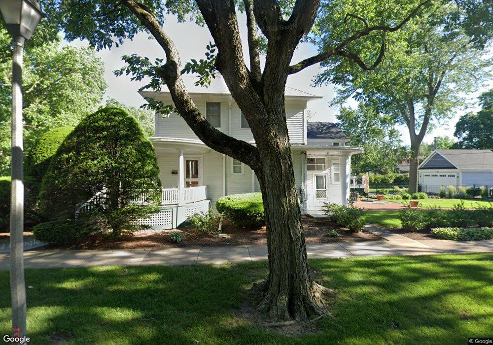 300 W Grantley Ave, Elmhurst, IL 60126 - photo 1