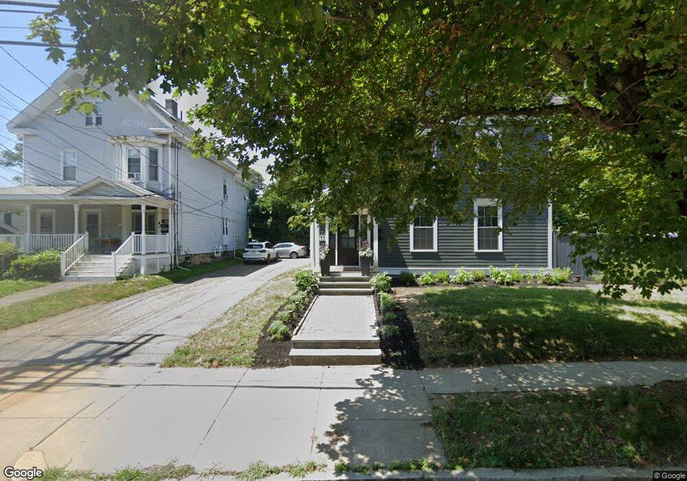 393 Lexington St unit 2, Auburndale, MA 02466 - photo 1