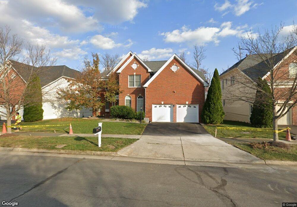 25302 Justice Dr, Chantilly, VA 20152 - photo 1