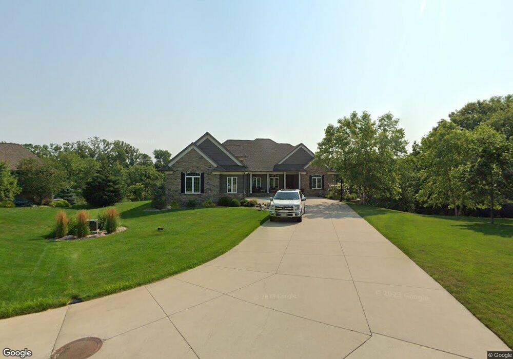 3136 River Park Ct NE, Cedar Rapids, IA 52411 - photo 1