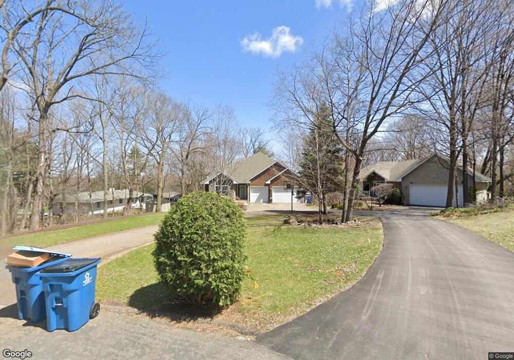 18155 Carole Ln, Wayzata, MN 55391 - photo 1