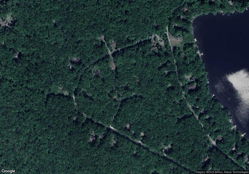 110 E Lake View Ct, Hawley, PA 18428 - photo 1