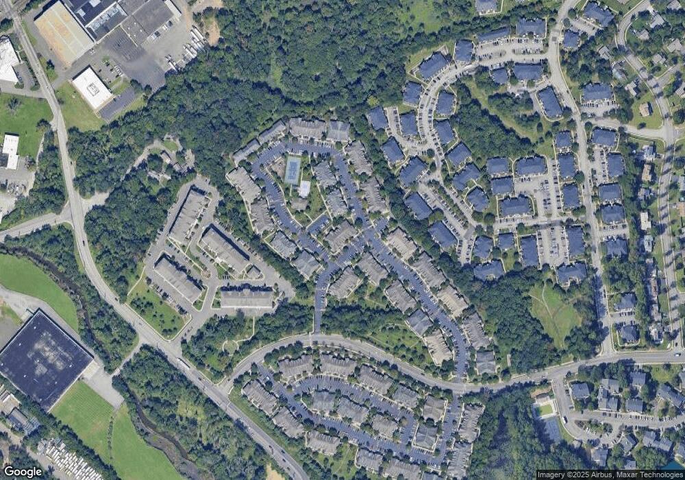 185 Sunshine Dr, Piscataway, NJ 08854 - photo 1