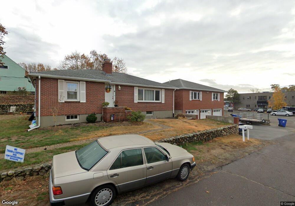 4 Del Carmine St unit 2, Wakefield, MA 01880 - photo 1