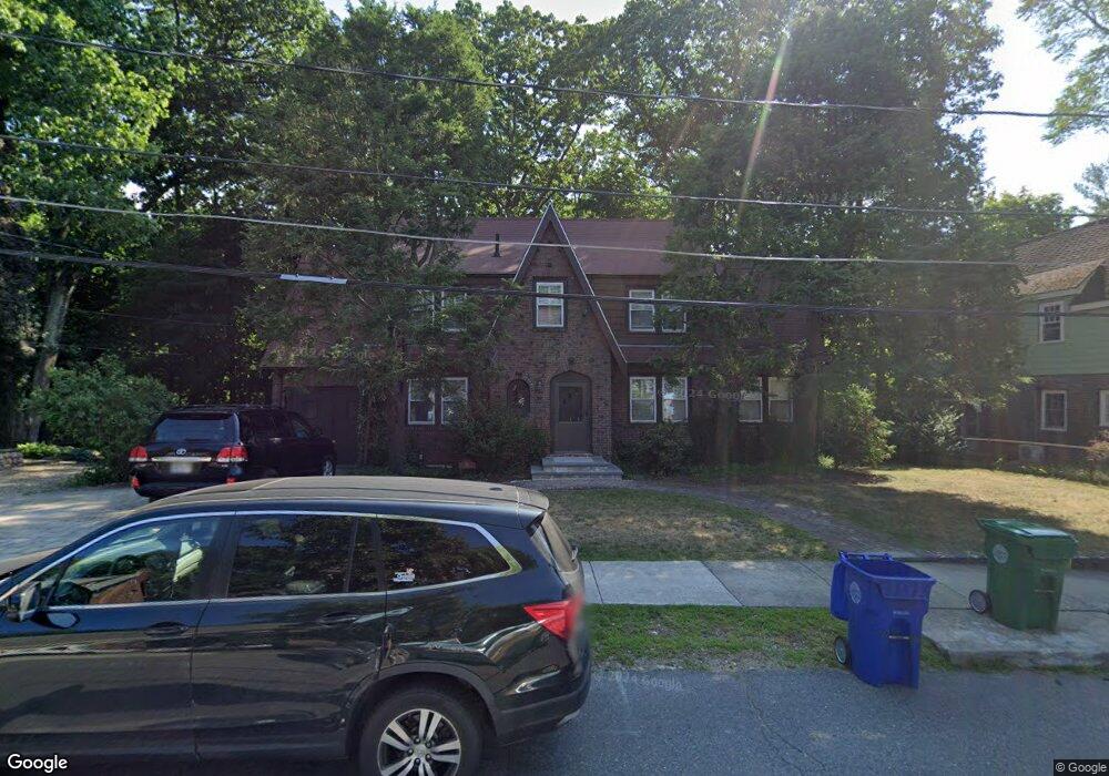 11 Burnside Rd, Newton Highlands, MA 02461 - photo 1