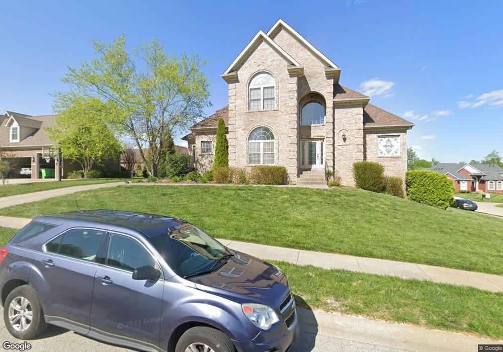 4103 Versailles Ct, Floyds Knobs, IN 47119 - photo 1