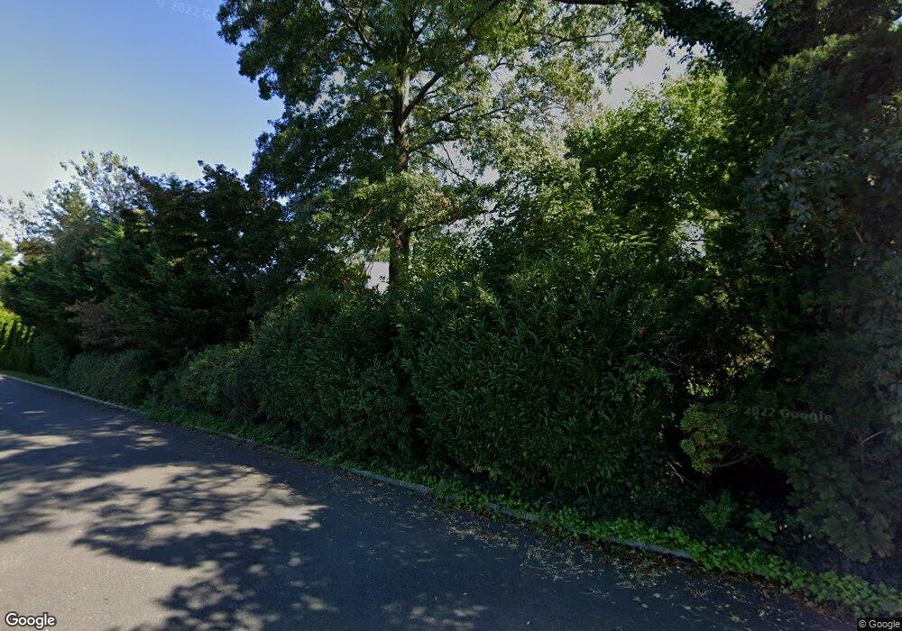 151 Bayview Rd, Manhasset, NY 11030 - photo 1