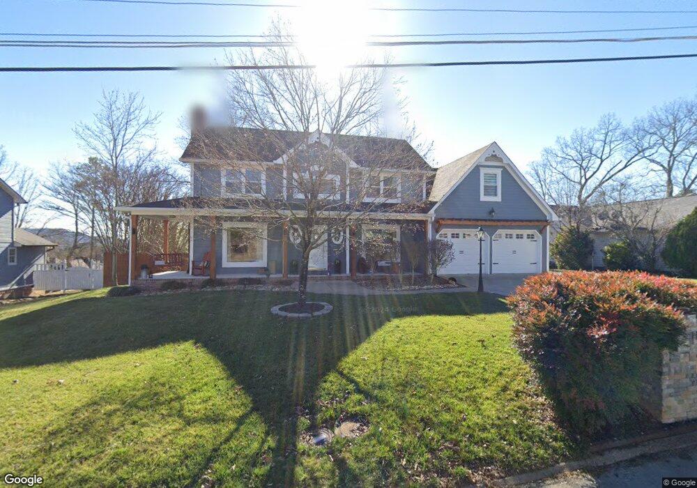 9214 Cobblestone Hill Dr unit 7, Ooltewah, TN 37363 - photo 1