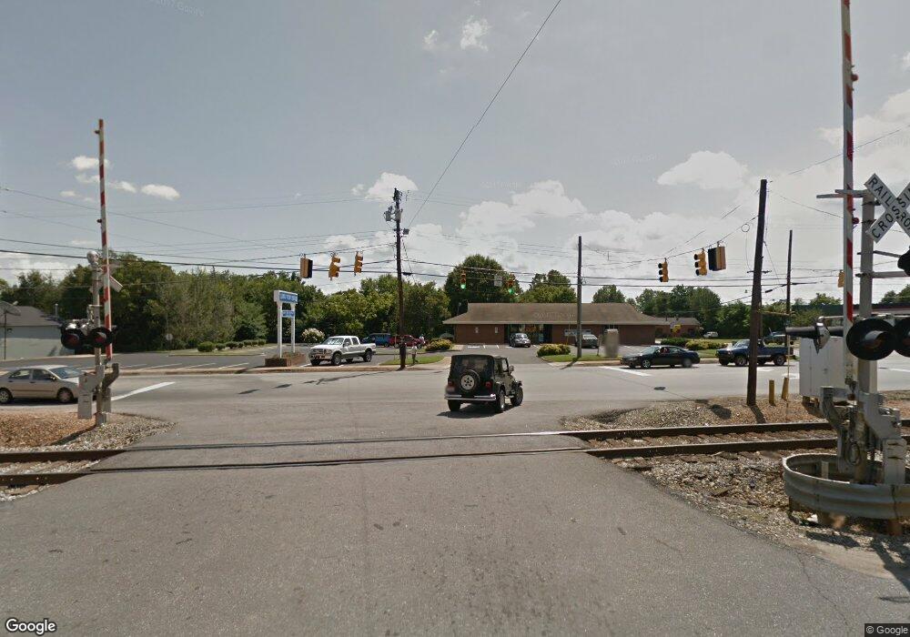 27th 27th St SW, Hickory, NC 28602 - photo 1