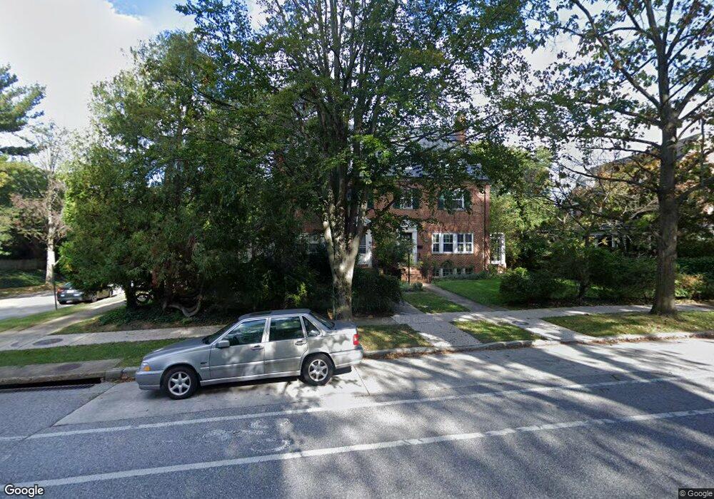 582 W University Pkwy, Baltimore, MD 21210 - photo 1