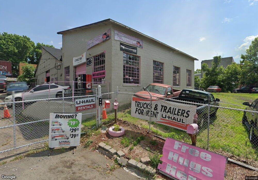 710 S Meeting St, Statesville, NC 28677 - photo 1