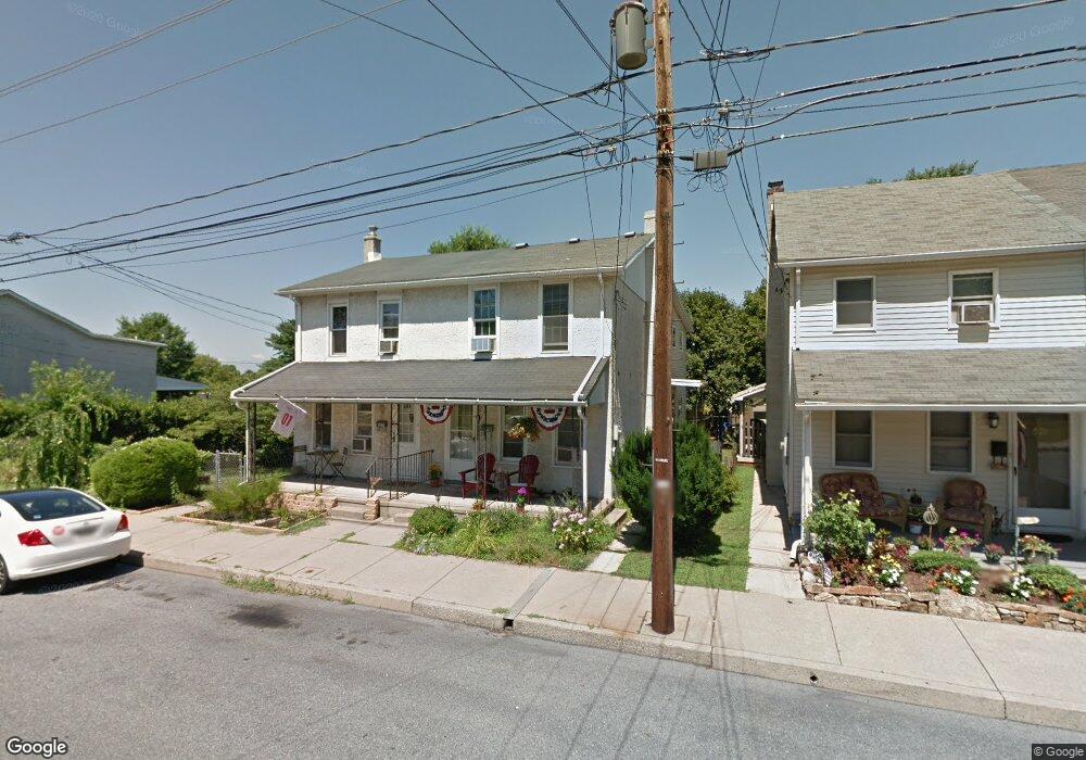 525 Furnace St, Emmaus, PA 18049 - photo 1