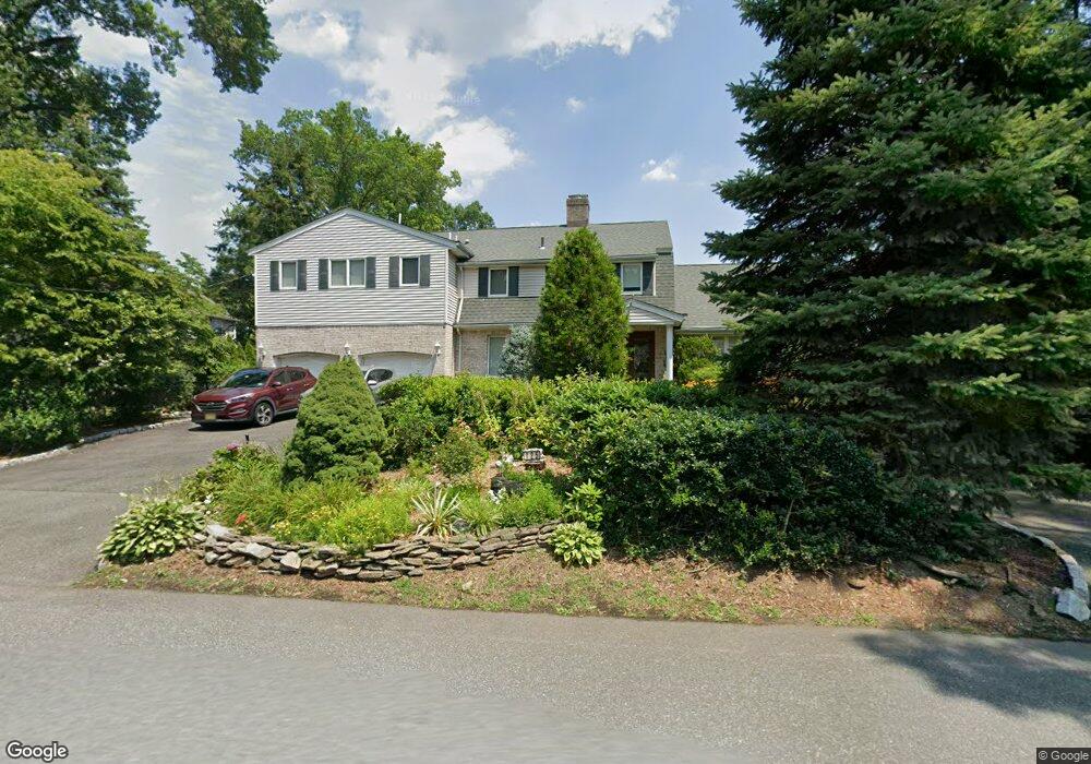 125 Woodfield Rd, Township of Washington, NJ 07676 - photo 1