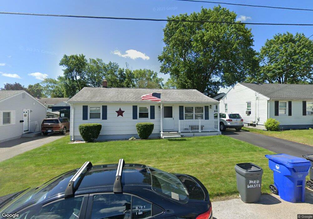 20 Owen Ave, Pawtucket, RI 02860 - photo 1