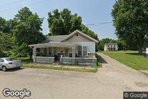 228 S 6th St, Cannelton, IN 47520