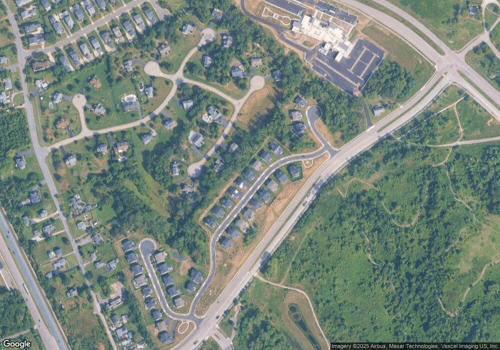 8936 Hubbard Way, Lorton, VA 22079 - photo 1