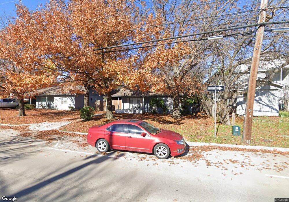 2300 W Hickory St unit 23, Denton, TX 76201 - photo 1