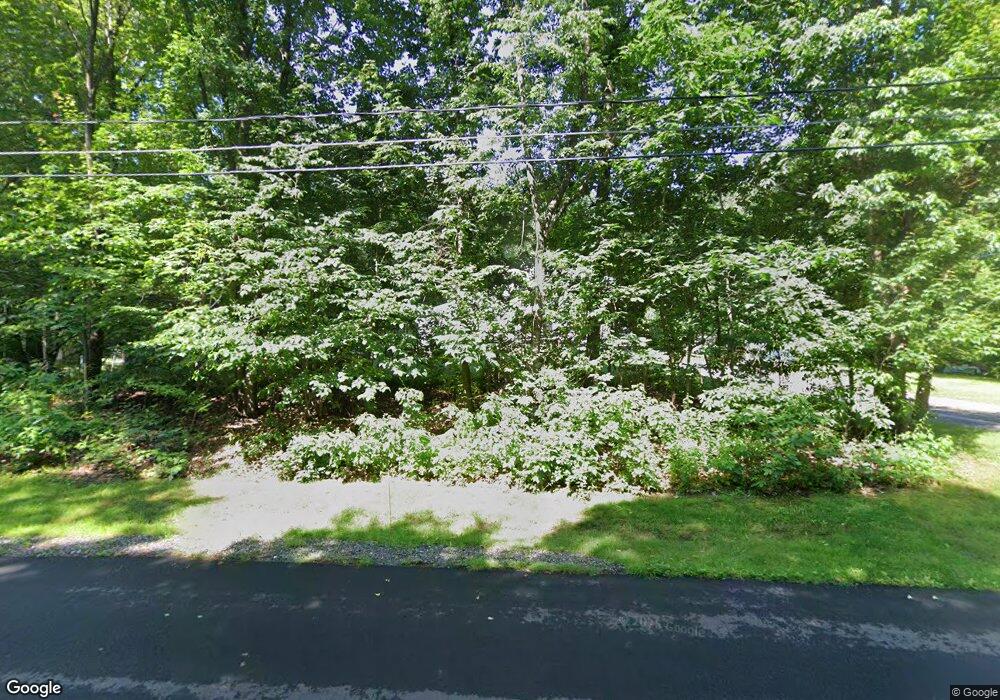 4 Geary Ln, Atkinson, NH 03811 - photo 1