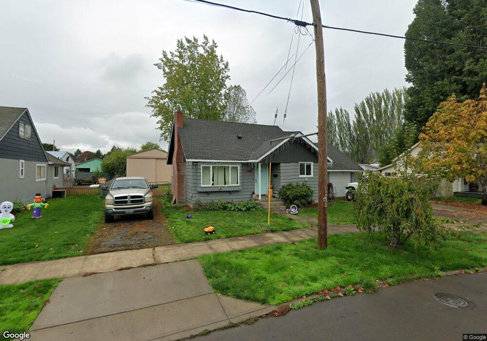 416 NE Center St, Sheridan, OR 97378 - photo 1