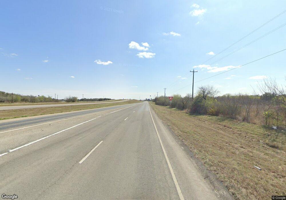 830 Highway 181 Frontage N, Beeville, TX 78102 - photo 1