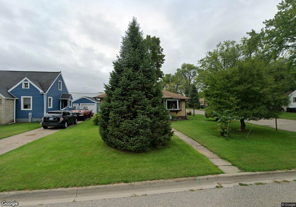 1017 38th Ave, Menominee, MI 49858 - photo 1