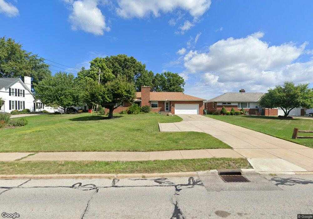 30401 Ridge Rd, Wickliffe, OH 44092 - photo 1