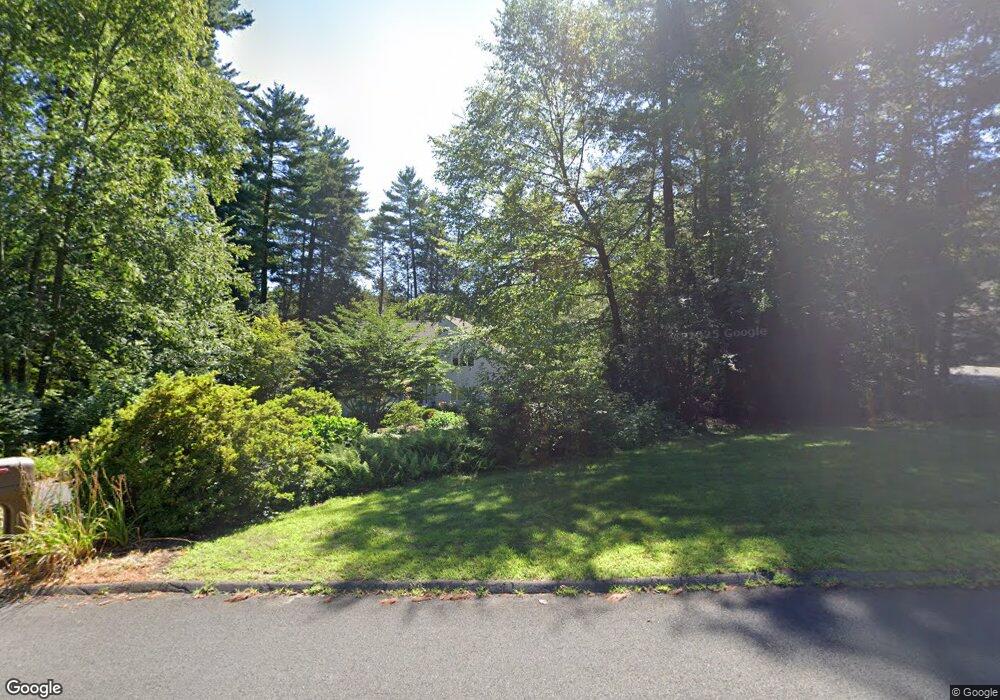 9 Browngate Ln, Simsbury, CT 06070 - photo 1