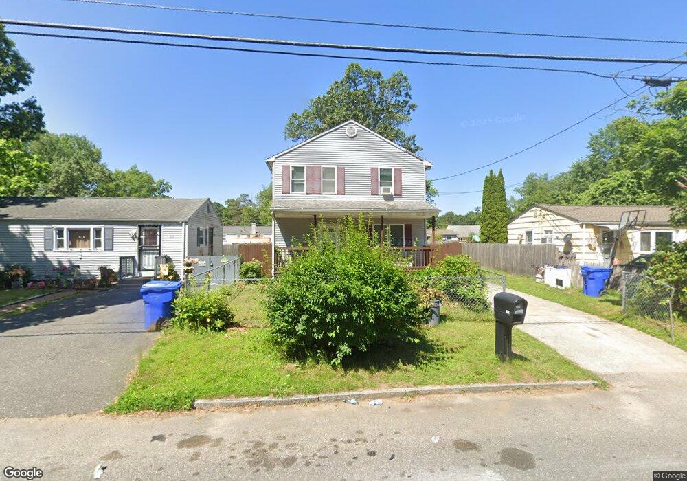 106 Lucerne Rd, Springfield, MA 01119 - photo 1