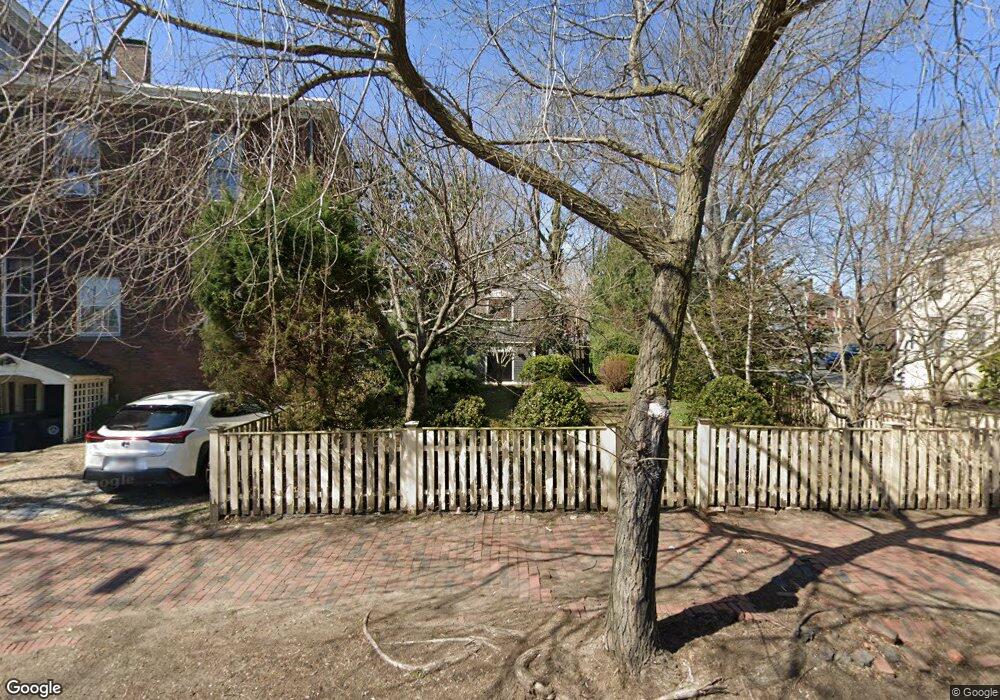 18 1/2 Summer St, Salem, MA 01970 - photo 1