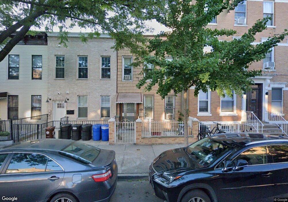 3141 41st St, Astoria, NY 11103 - photo 1