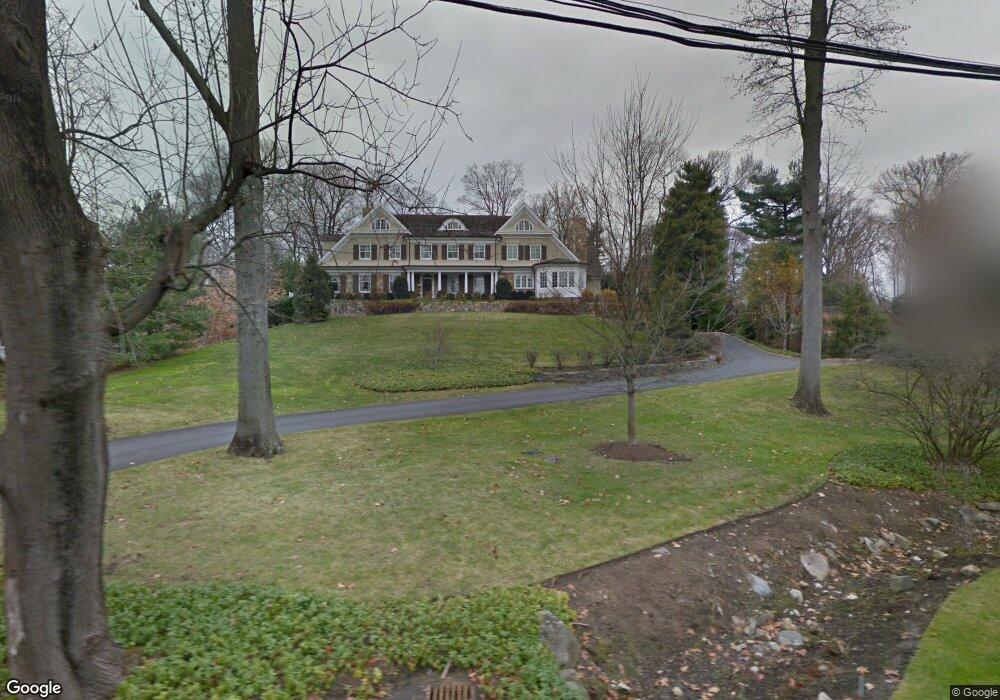 10 Cross Rd, Darien, CT 06820 - photo 1