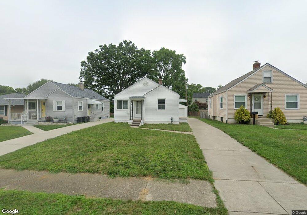 652 E Royal Forest Blvd, Columbus, OH 43214 - photo 1