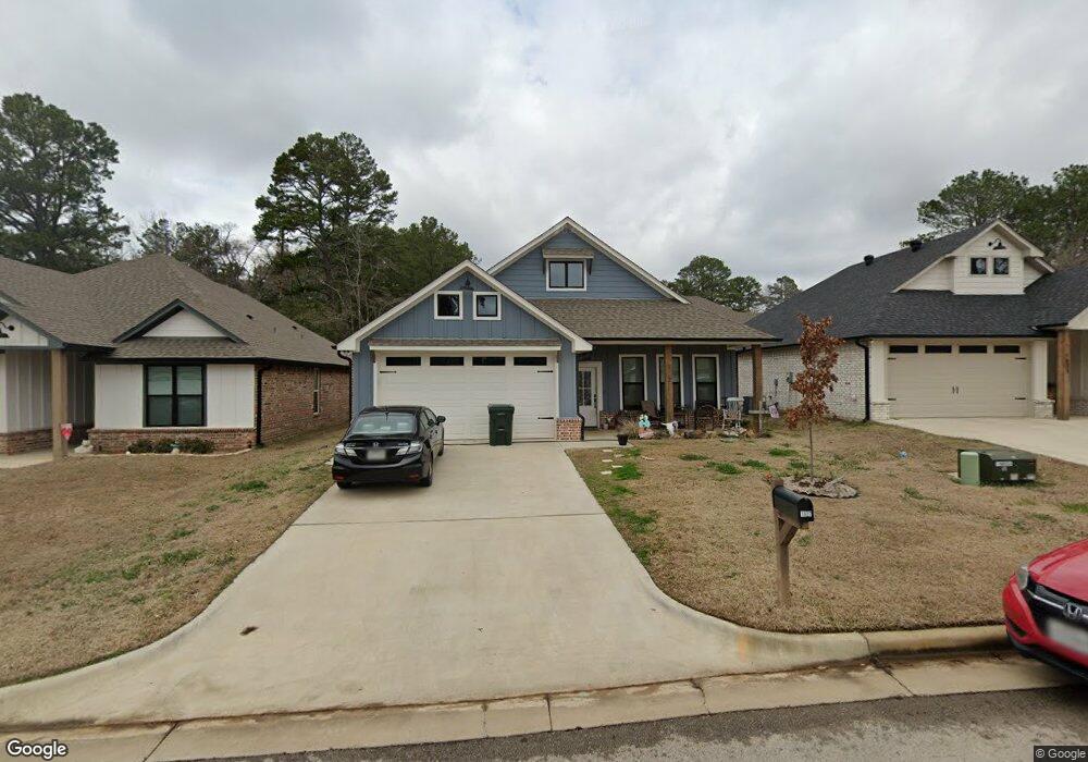 1627 Alamo Dr, Tyler, TX 75701 - photo 1