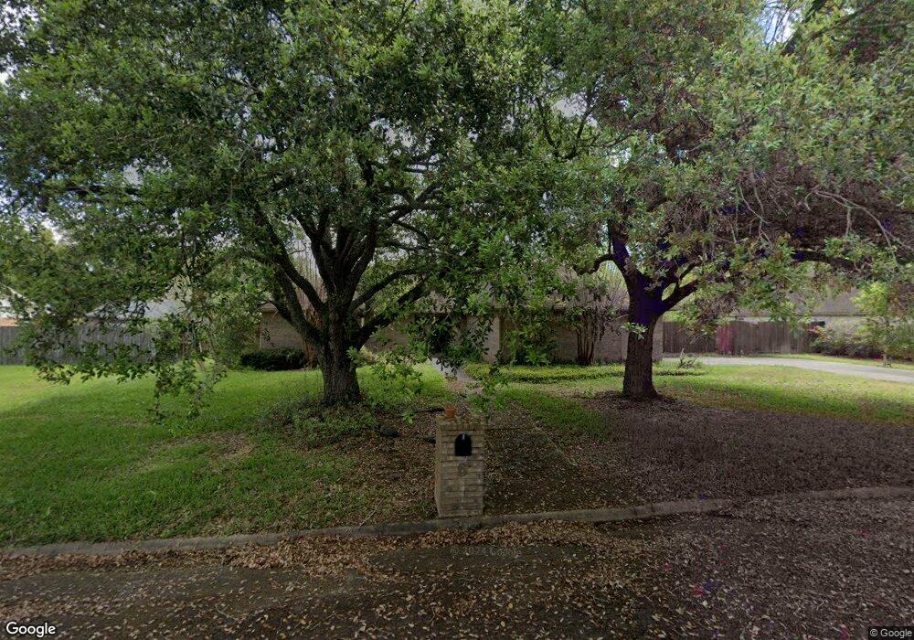 6 Pheasant Run Ln, Bay City, TX 77414 - photo 1