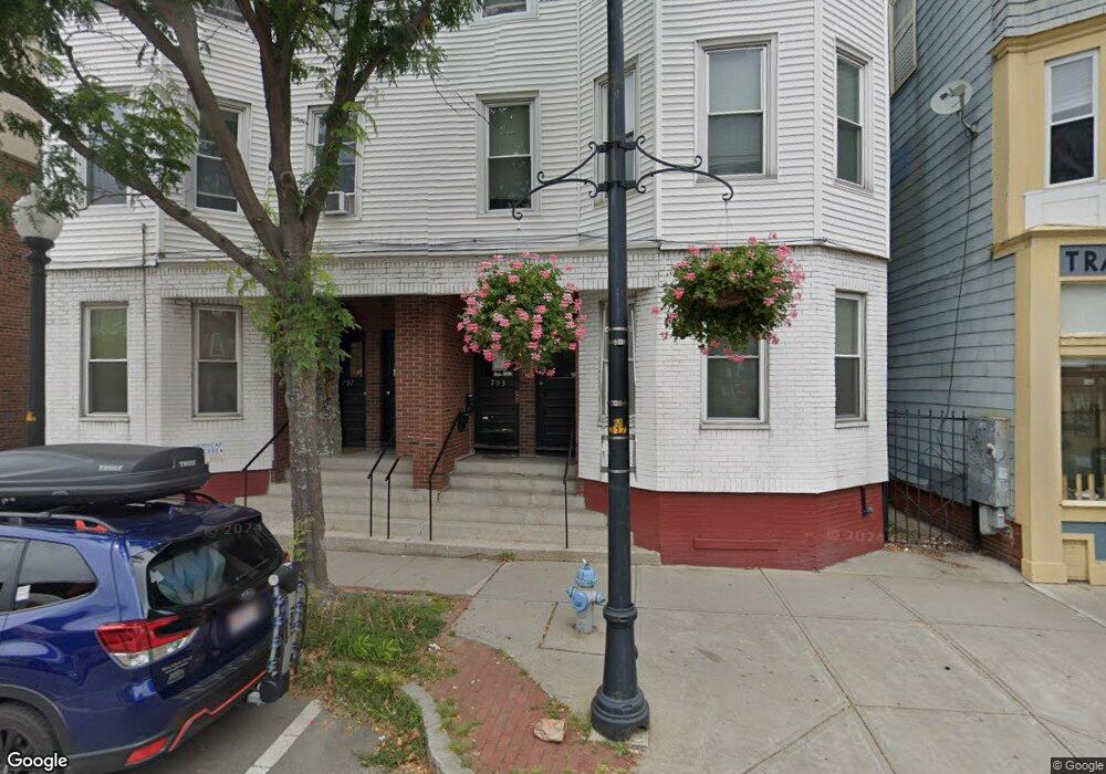 795 Cambridge St unit 2, Cambridge, MA 02141 - photo 1